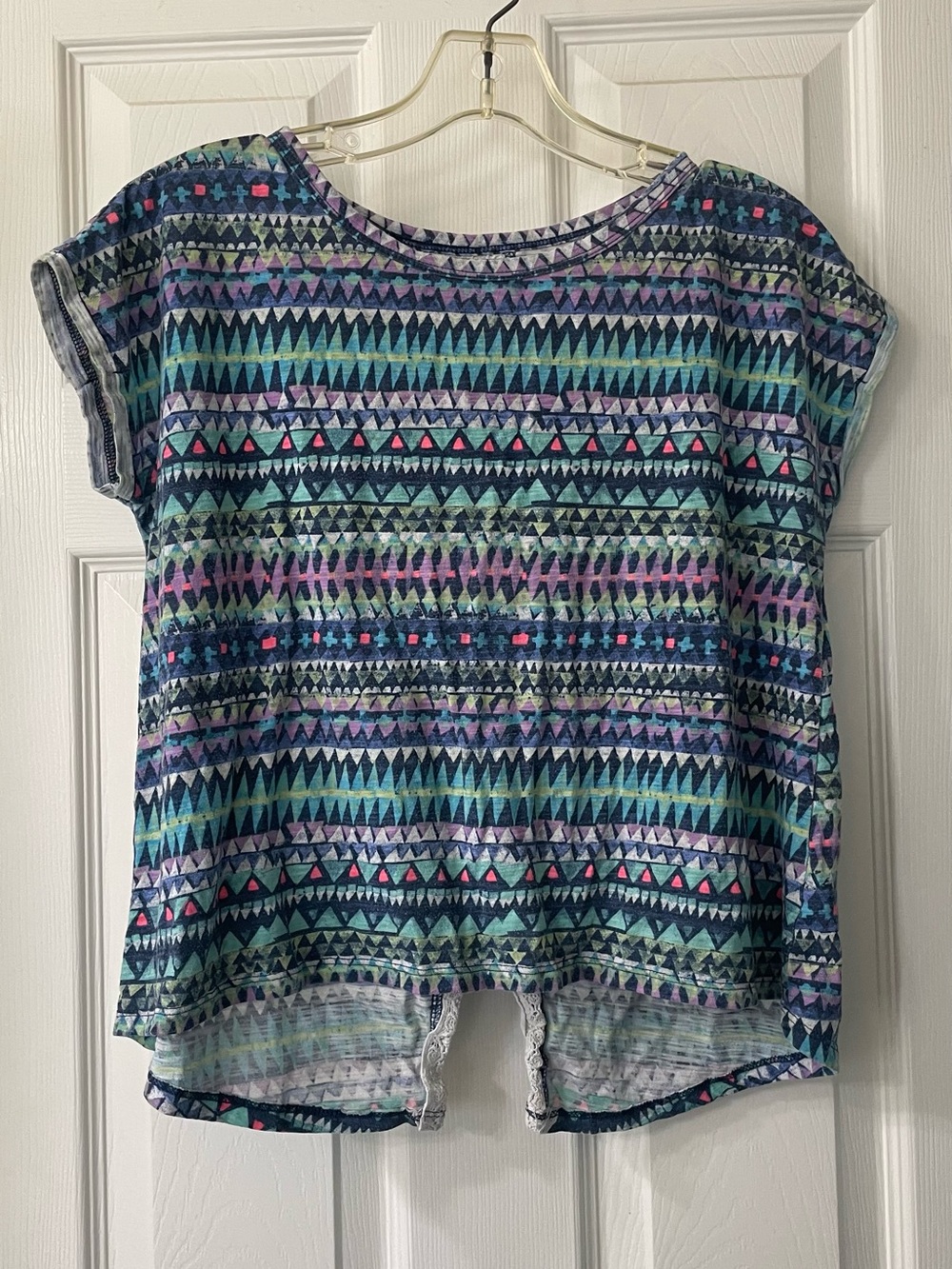 Arizona Jean Co Tribal Print Lace Back Girls Top XL 16 Priced to Bundle